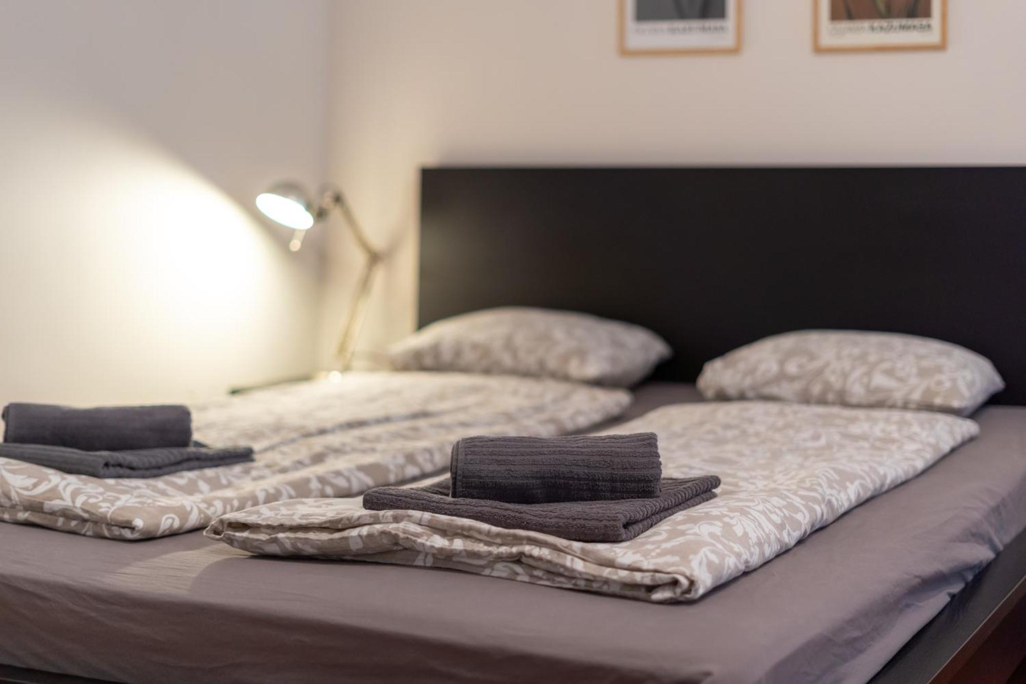 Appartamento Cozy In Akacfa Street Budapest